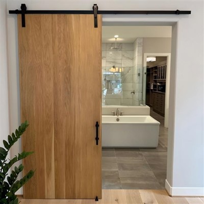 Tuščiavidurės tvarto durys